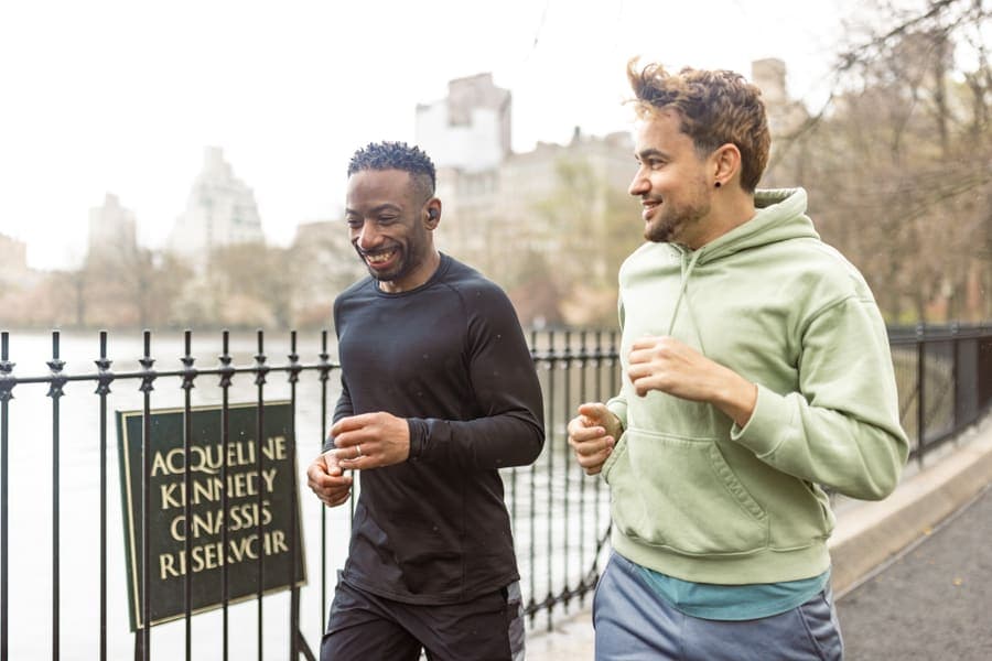 Varied context example 1 — joggers in Central Park